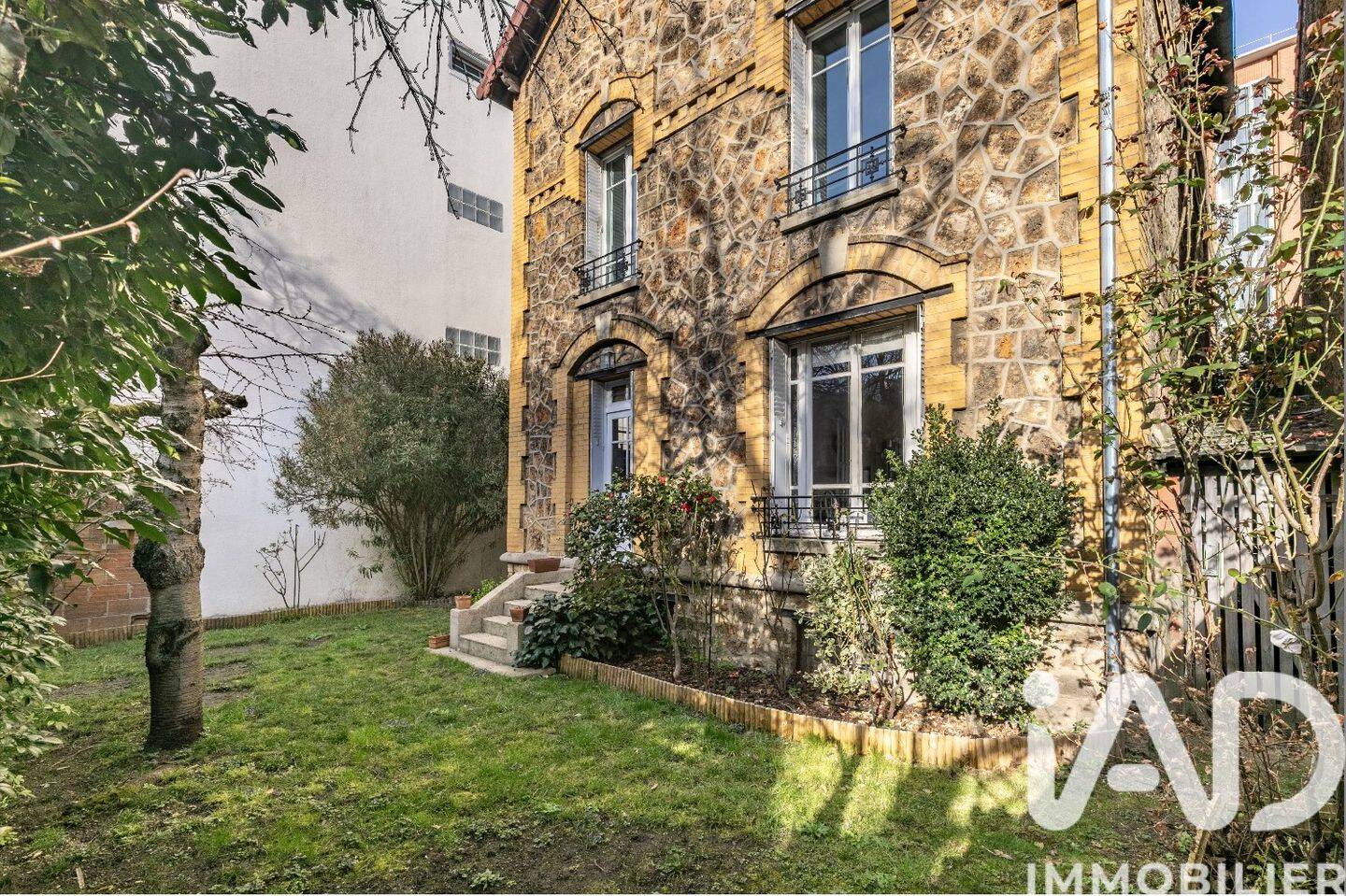 Maison à vendre, 0m², COURBEVOIE