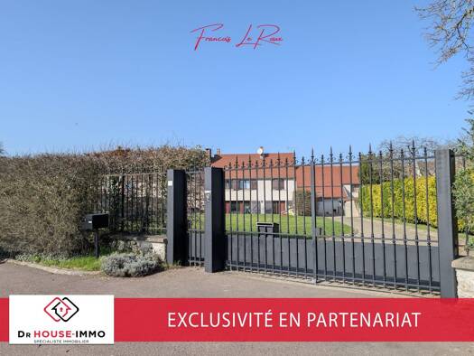 Maison de plain-pied à vendre 329 900 € 7 pièces 5 chambres 149 m² 1 127 m² de terrain Saint-Martin-la-Garenne 78520