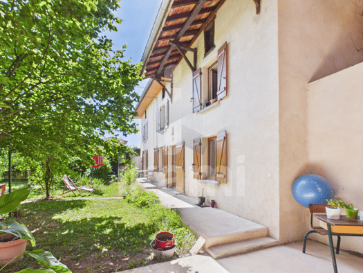 Maison à vendre 309 500 € 6 pièces 5 chambres 192 m² 1 162 m² de terrain Saint-Siméon-de-Bressieux 38870