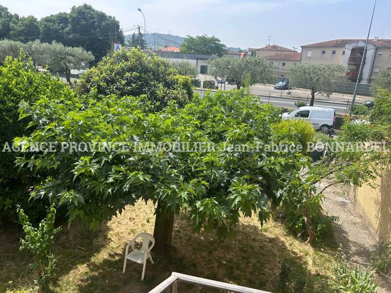 Maison à louer, 80m², VALREAS