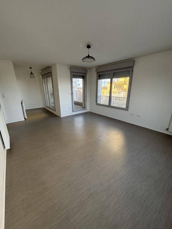 Maison à louer, 51m², COURCOURONNES