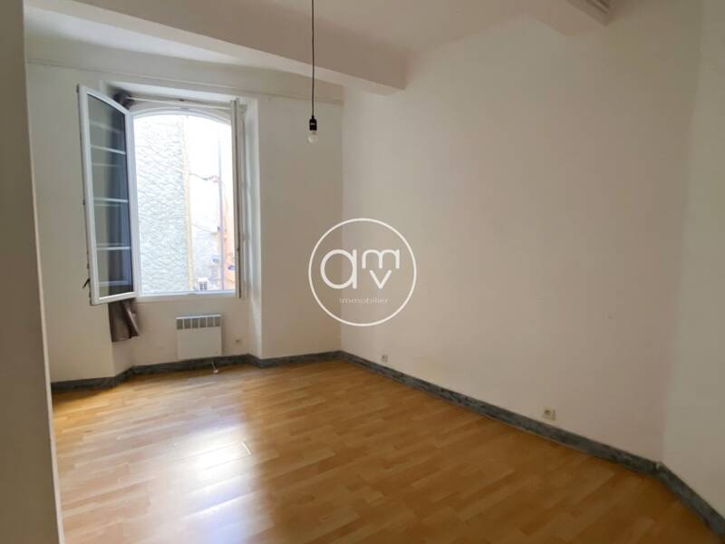 Maison à louer, 67m², HYERES