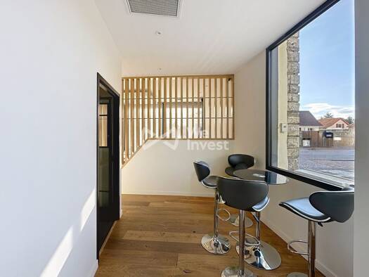 Local commercial à vendre 129 000 € 92 m² de surface de vente Artix 64170