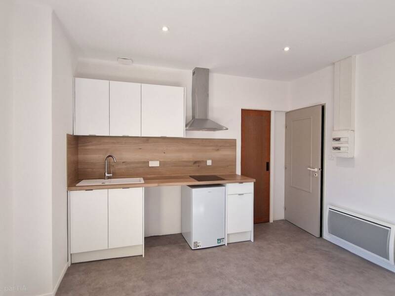 Maison à louer, 18m², LE THOR