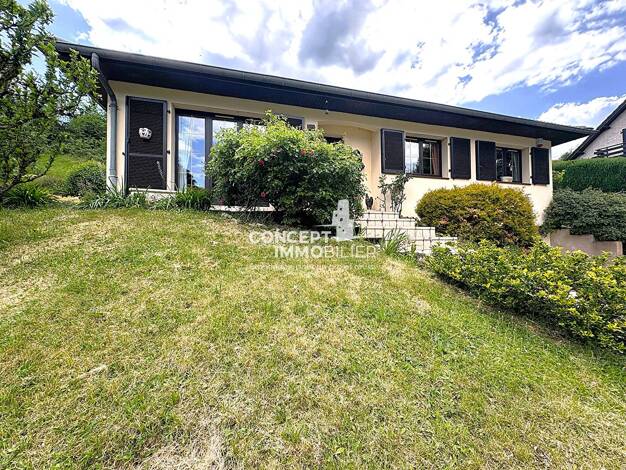 Maison de plain-pied à vendre 330 000 € 5 pièces 3 chambres 100 m² 1 218 m² de terrain Ranguevaux 57700