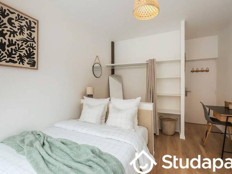 Maison à louer, 14m², PARIS 18E