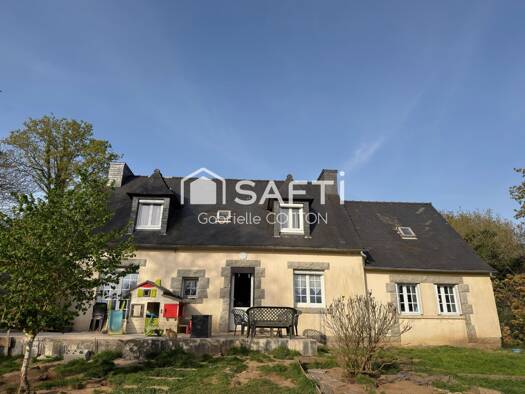 Maison à vendre 180 000 € 5 pièces 3 chambres 115 m² 3 890 m² de terrain La Feuillée 29690