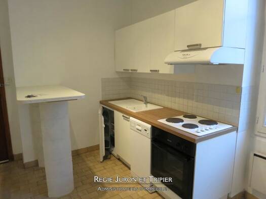Appartement à louer 515 € 2 pièces 1 chambre 27 m² Ainay Lyon 2ème arrondissement 69002