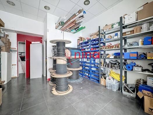 Local commercial à vendre 199 500 € 30 m² de surface de vente Juillet Zola Alfortville 94140