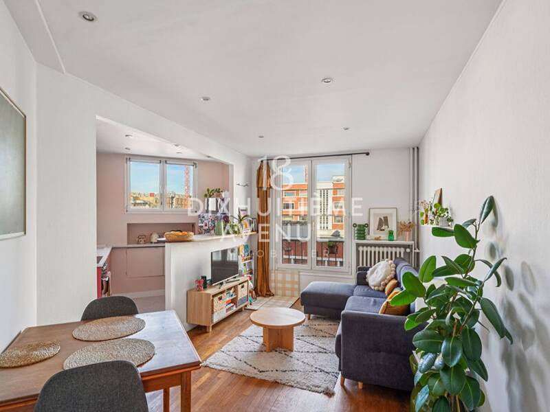 Maison à louer, 48m², PARIS 18E