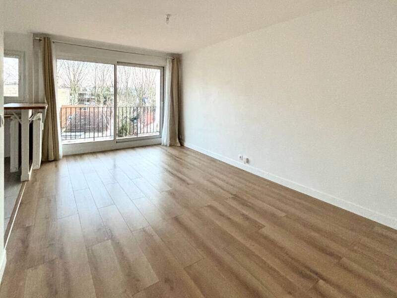 Maison à louer, 33m², SAINT MAUR DES FOSSES