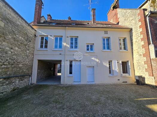 Immeuble à vendre 670 000 € Centre Ville Crépy-en-Valois 60800