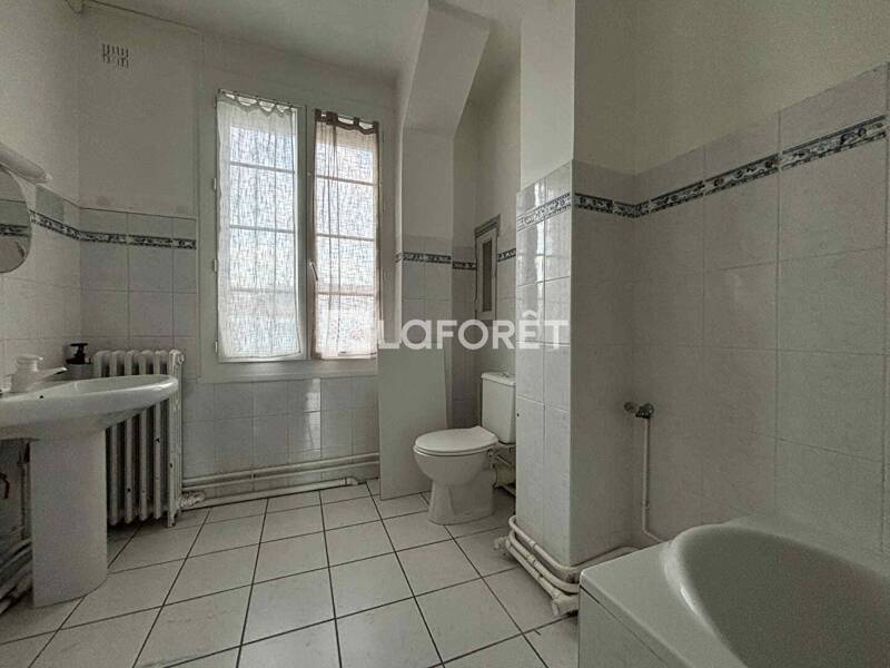 Maison à louer, 68m², ROYAN