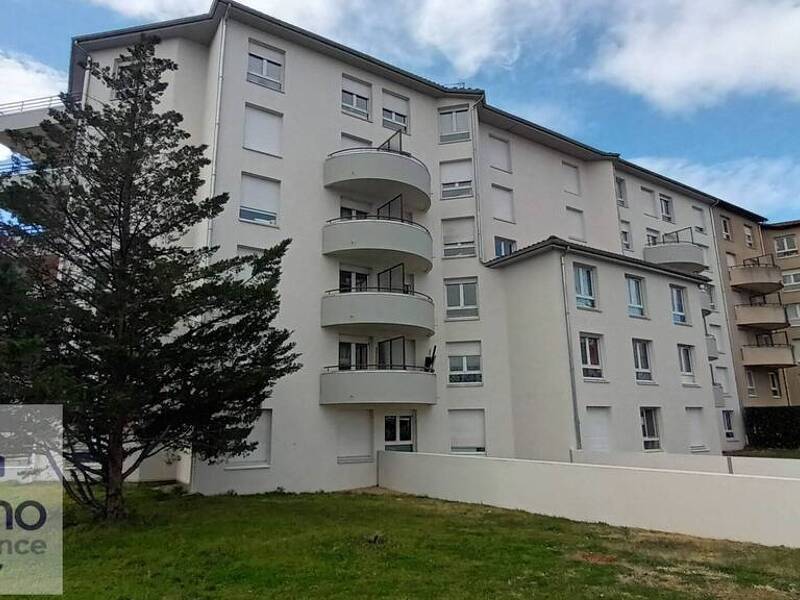 Maison à louer, 19m², LYON 8E