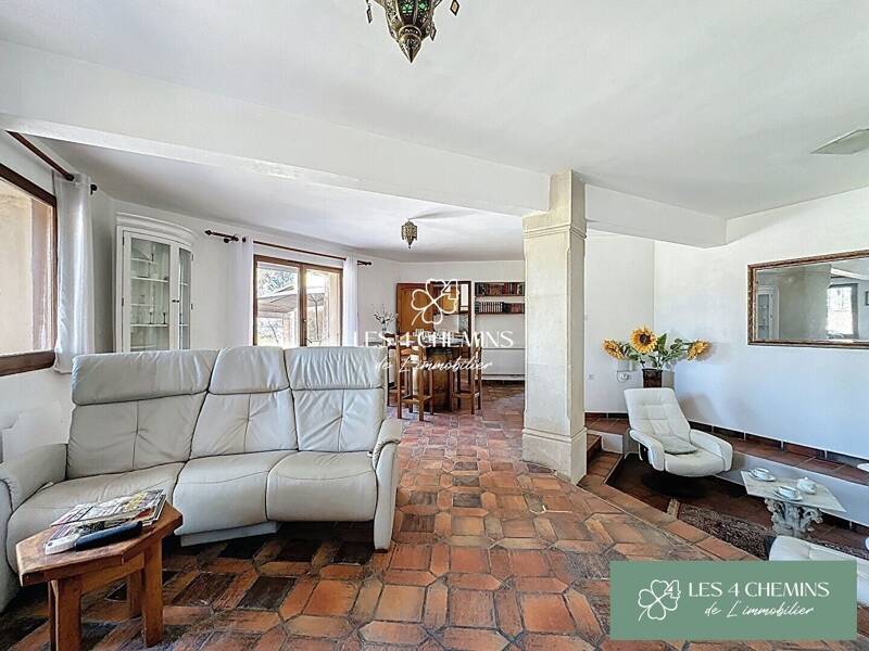 Maison à vendre, 158m², CHATEAUNEUF LE ROUGE