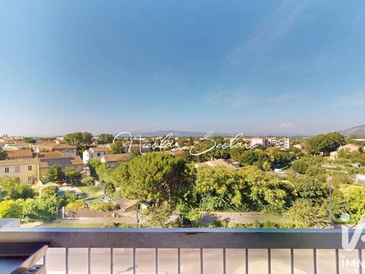 Appartement à vendre 119 000 € 3 pièces 2 chambres 60 m² Étage 5/4 Basses Ferrailles-Jas Cavaillon 84300
