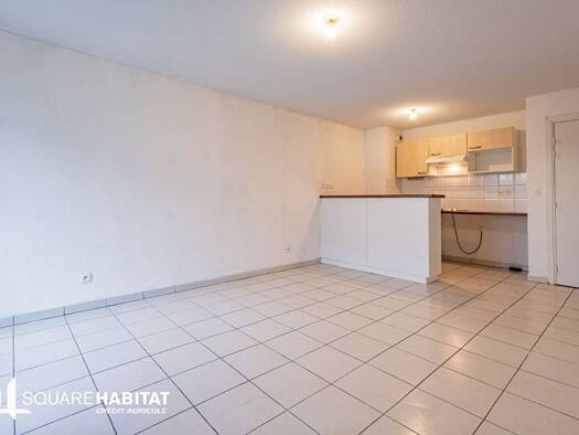 Appartement à vendre 79 900 € 2 pièces 1 chambre 40 m² RDC Auch 32000