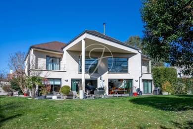Maison à vendre 1 765 000 € 9 pièces 4 chambres 320 m² 1 000 m² de terrain Les Hauts de Bougival Bougival 78380