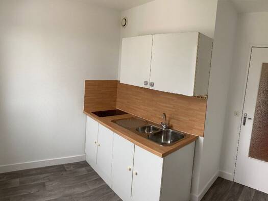 Appartement à louer - logement étudiant 550 € 2 pièces 1 chambre 47 m² 2ème étage CHU Limoges 87000