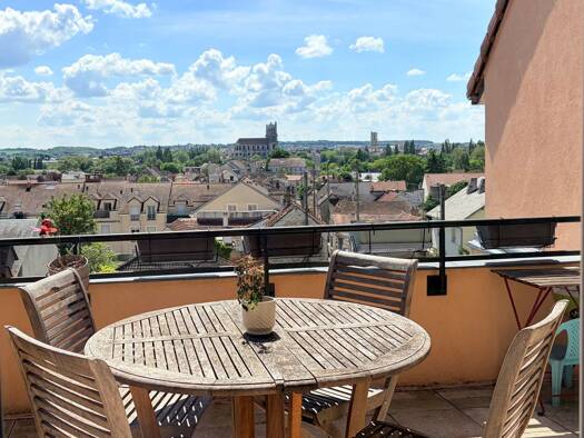 Appartement à vendre 235 000 € 4 pièces 3 chambres 93,43 m² RDC/3 Limay 78520
