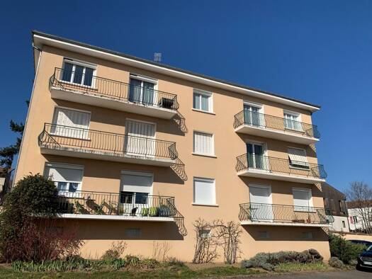 Appartement à vendre 195 000 € 3 pièces 2 chambres 63 m² Étage 2/1 Lentilly 69210