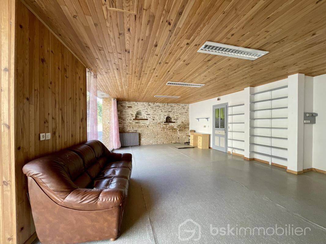 Maison à vendre, 192m², ORADOUR SUR VAYRES