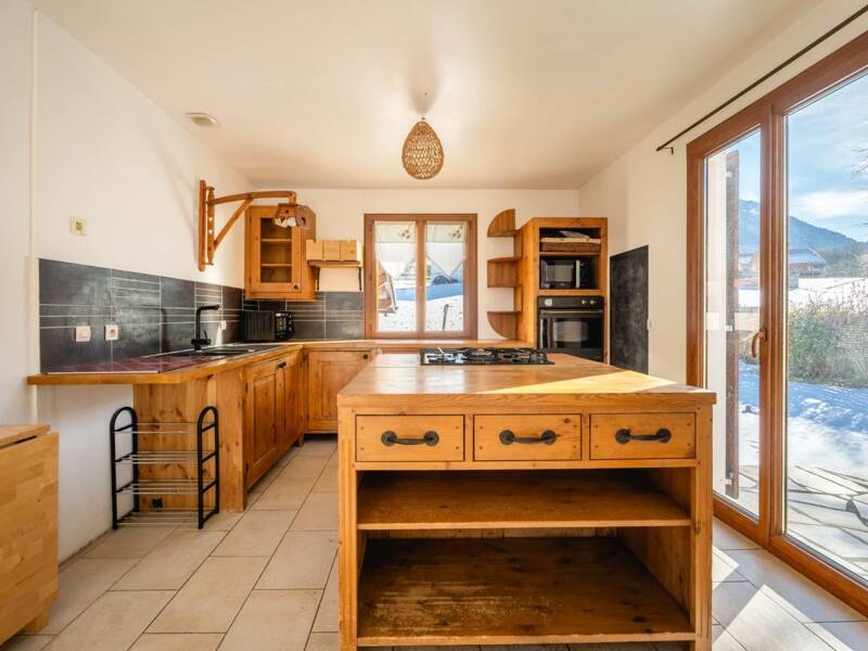 Maison à vendre, 136m², HAUTE SAVOIE