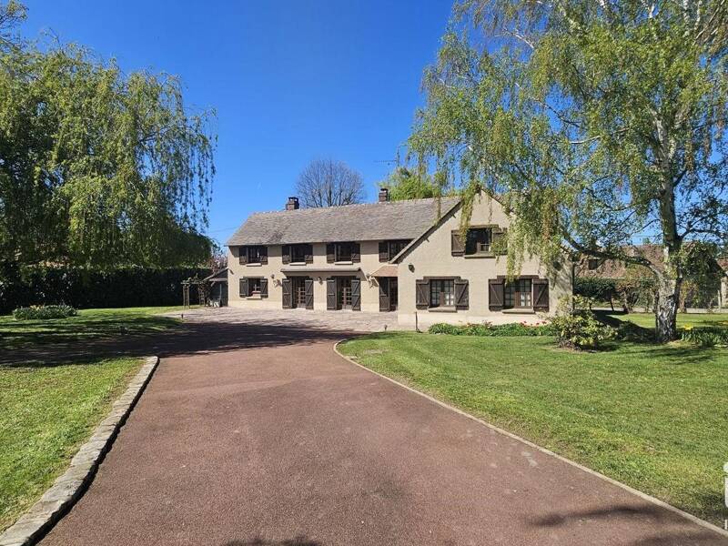 Maison à vendre, 255m², HOUDAN