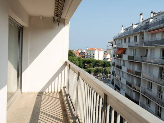 Appartement à vendre 380 000 € 2 pièces 1 chambre 54,81 m² Étage 4/6 Halles-Hurlague Biarritz 64200