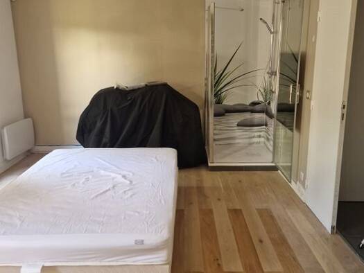 Studio à louer 800 € 1 pièce 25 m² Sud Plaisir 78370