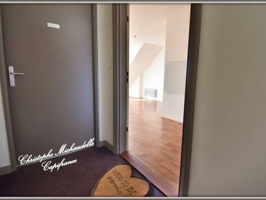 Appartement à vendre 179 900 € 2 pièces 1 chambre 36 m² Étage 3/3 Chanteloup-en-Brie 77600