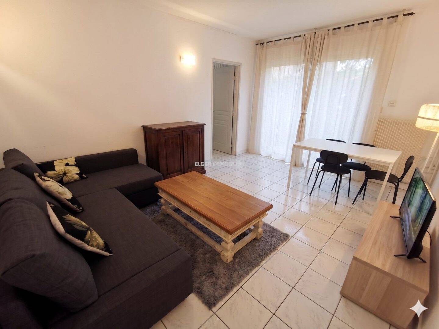 Maison à louer, 39m², COURBEVOIE