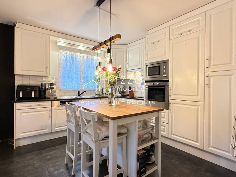 Maison à vendre, 109m², PREVESSIN MOENS