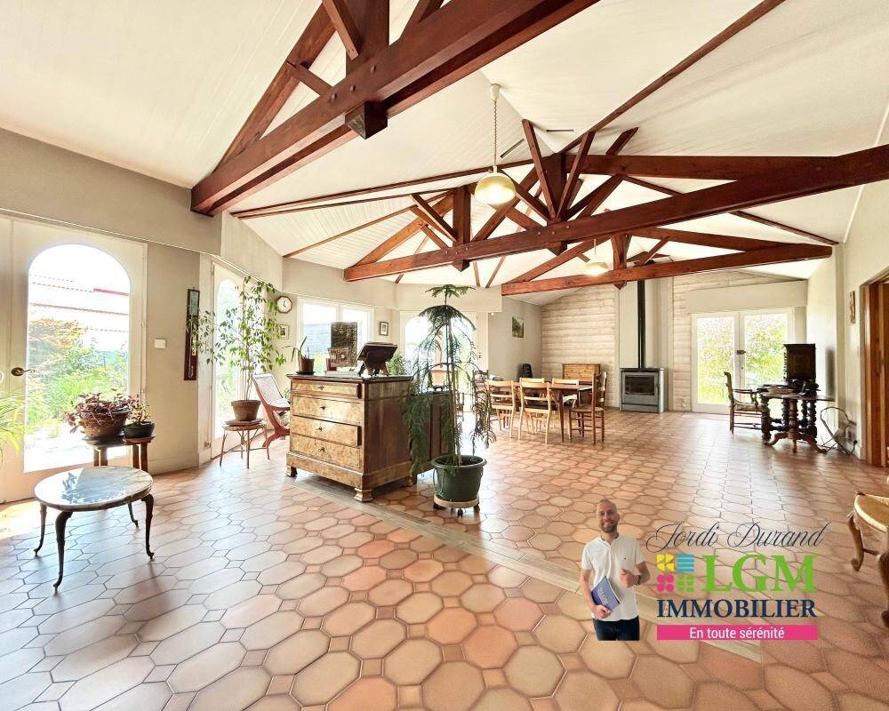 Maison à vendre, 237m², LA ROCHE SUR YON