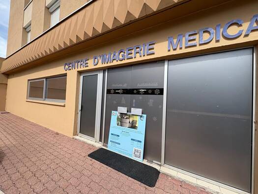 Entrepôt à vendre 488 000 € 145 m² d'espace de stockage Chennevieres Conflans Sainte Honorine 78700