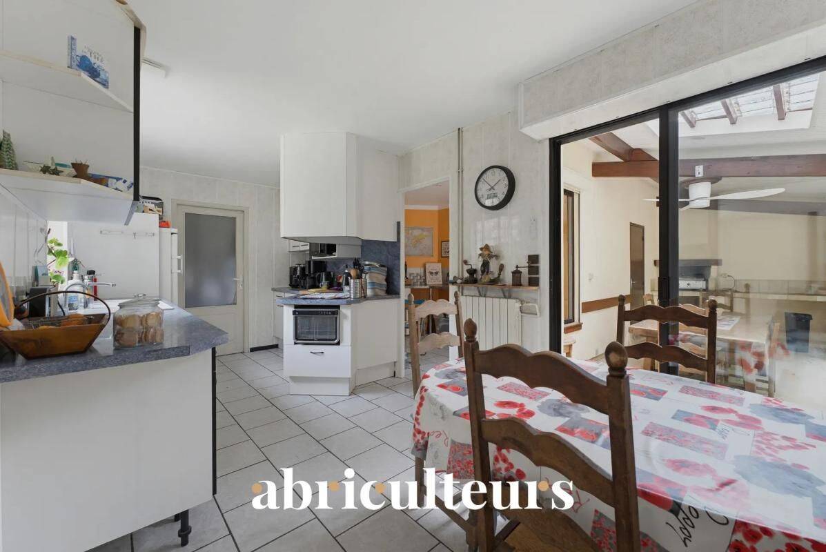Maison avec piscine vente à Bordeaux quartier Cauderan (33200) — 3