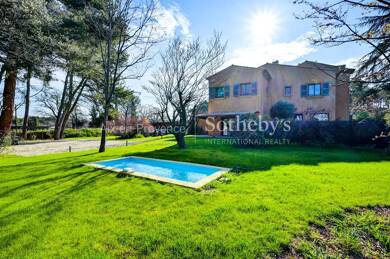 Maison à louer - Neuf 3 940 € 4 pièces 3 chambres 130 m² 1 000 m² de terrain Grand Sud- Aix la Duranne Aix en Provence 13100