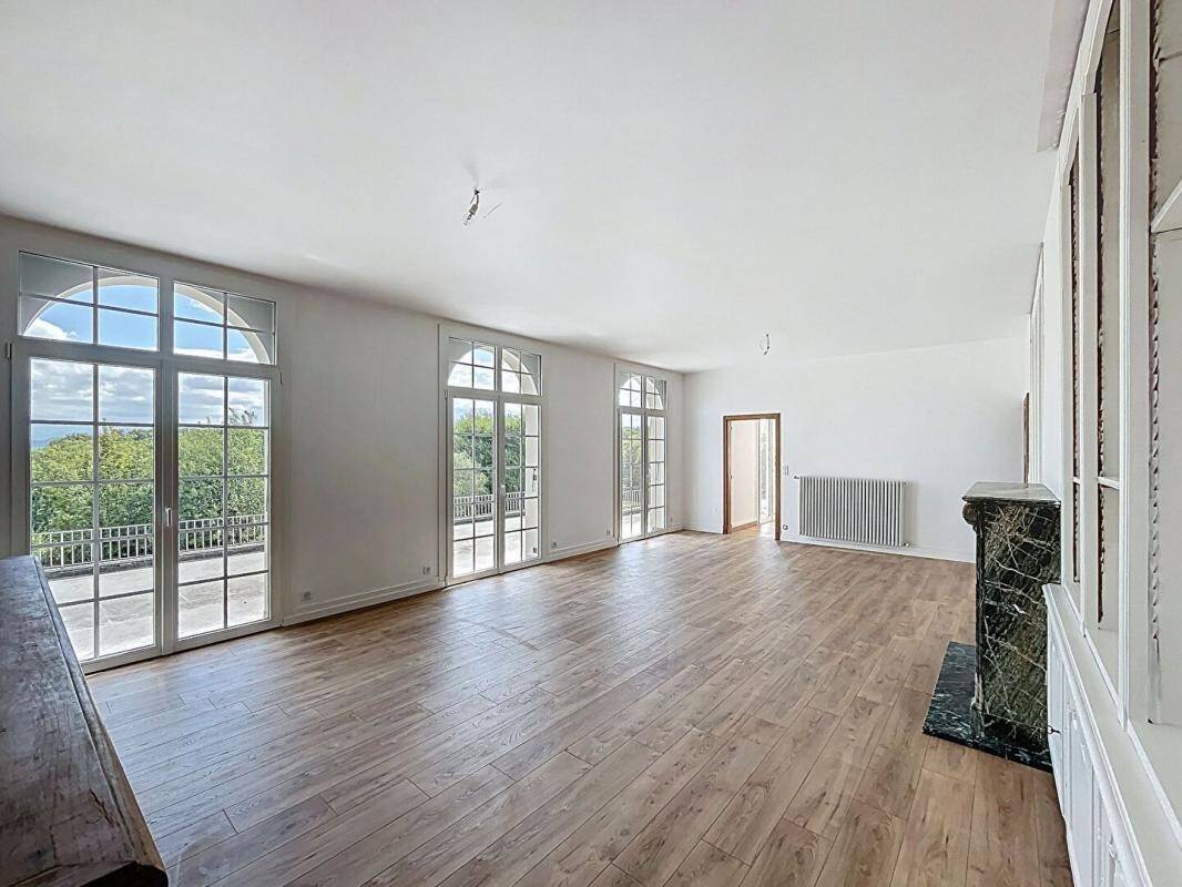 Maison à vendre, 214m², LE FOUSSERET