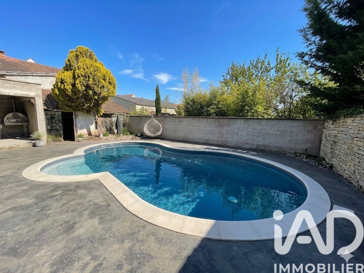 Maison à vendre, 192m², MEZIERES SUR SEINE