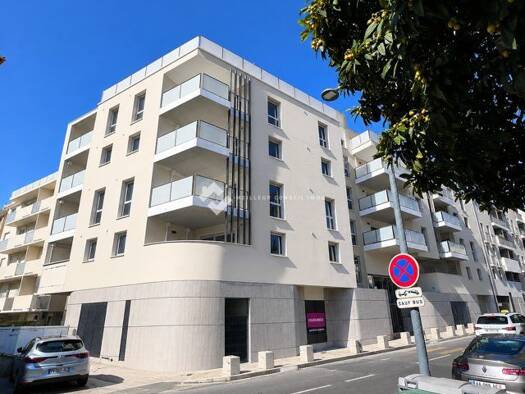 Appartement à vendre - neuf 191 000 € 3 pièces 2 chambres 61,08 m² 4ème étage Du Guesclin Béziers 34500