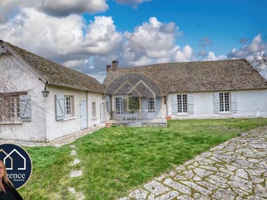 Maison à vendre 595 000 € 5 pièces 4 chambres 183 m² 1 290 m² de terrain Houdan 78550