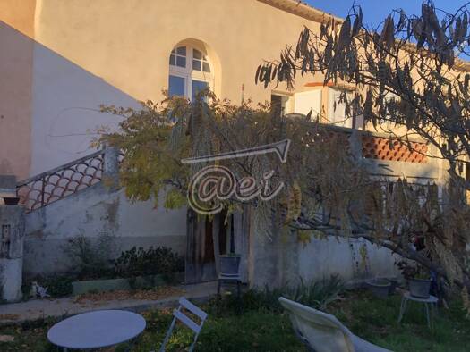 Maison à vendre 229 000 € 3 pièces 2 chambres 49 m² Rians 83560