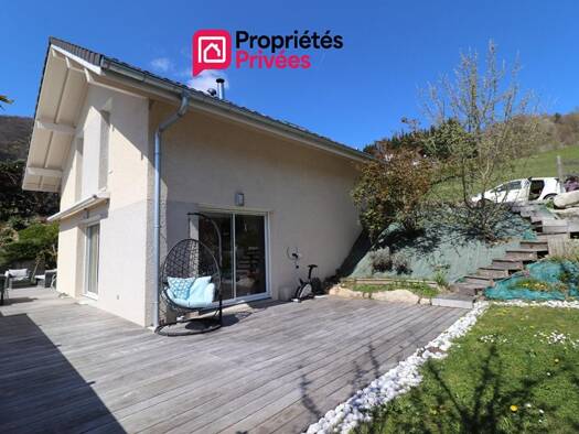 Maison à vendre 730 000 € 6 pièces 5 chambres 132 m² 640 m² de terrain Epagny Metz-Tessy 74330