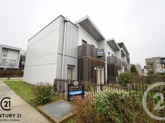 Maison à louer 1 480 € 3 pièces 2 chambres 76,9 m² Bussy-Saint-Georges 77600