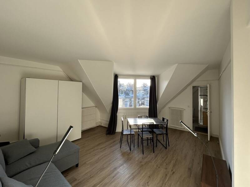 Maison à louer, 33m², PARIS 16E