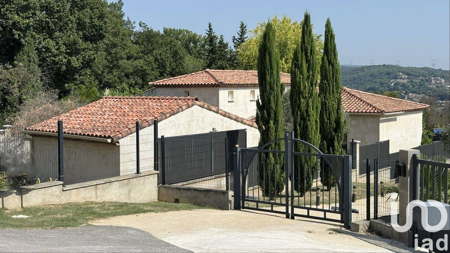 Maison à vendre, 154m², SAINT JULIEN DE PEYROLAS