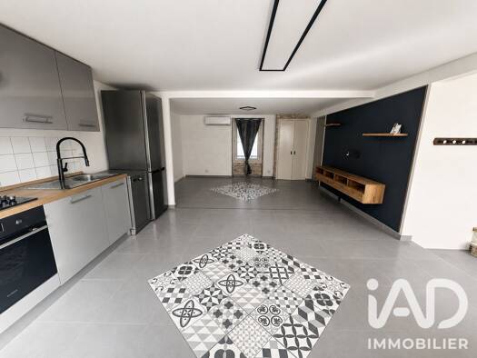 Maison de ville à vendre 189 000 € 5 pièces 4 chambres 97 m² Centre La Voulte-sur-Rhône 07800