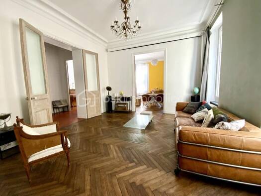 Appartement à vendre 465 000 € 8 pièces 3 chambres 175 m² RDC/4 Préfecture Marseille 6ème arrondissement 13006