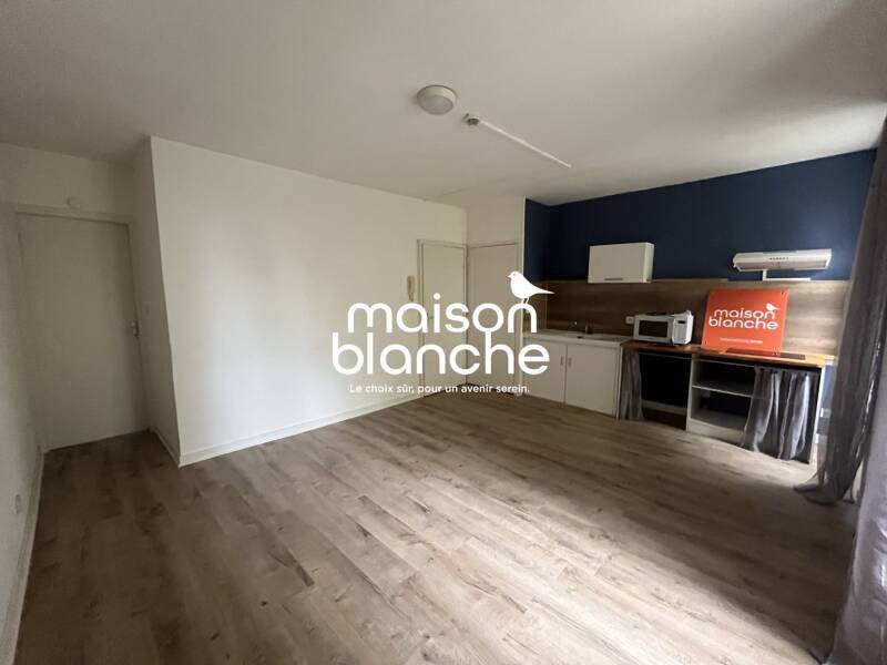 Maison à louer, 37m², PARTHENAY