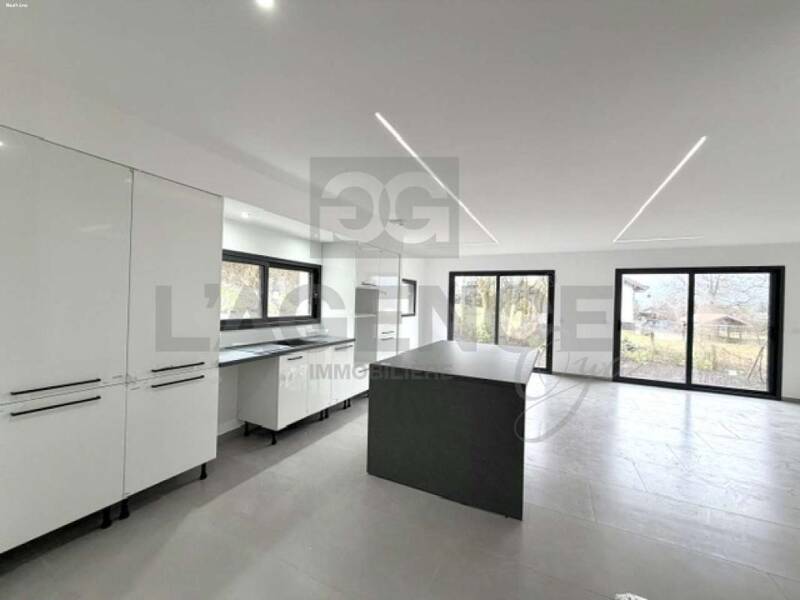 Maison à vendre, 115m², MARNAZ